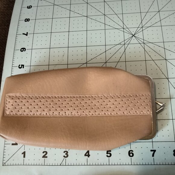 Vintage Tan Faux Leather Eyeglass Case Snap Metal Trim Closure - Picture 3 of 4